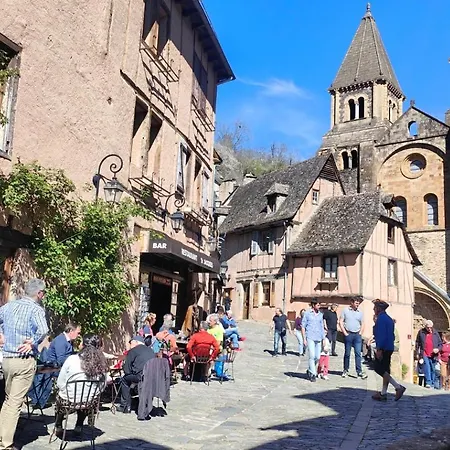 Saint Jacques 2* Conques
