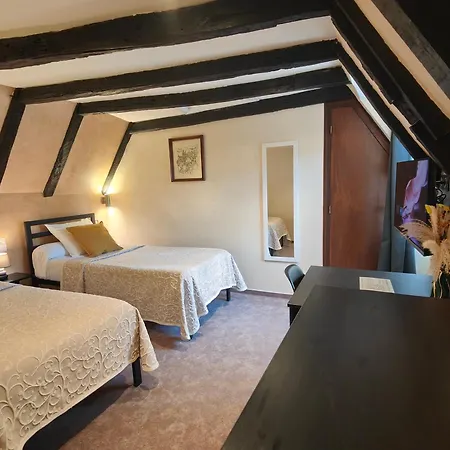 Saint Jacques Hotel