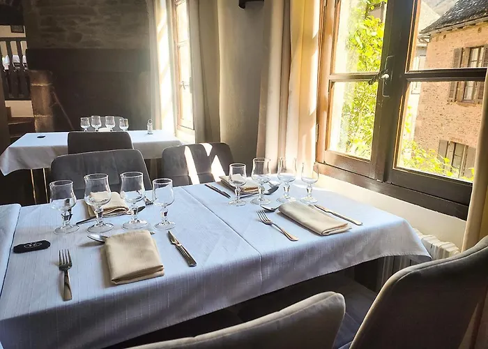 Saint Jacques 2* Conques